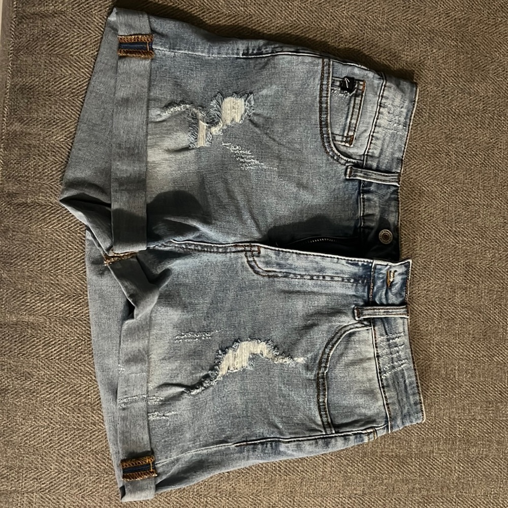 Short Kancan